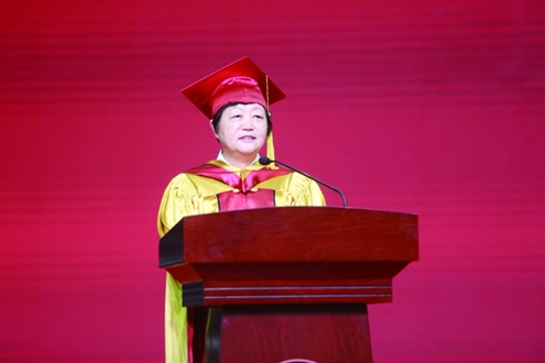 ▲山东大学校长樊丽明致辞